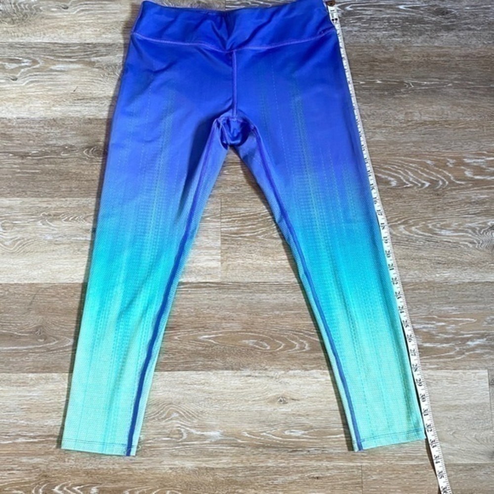 Ombré workout tights